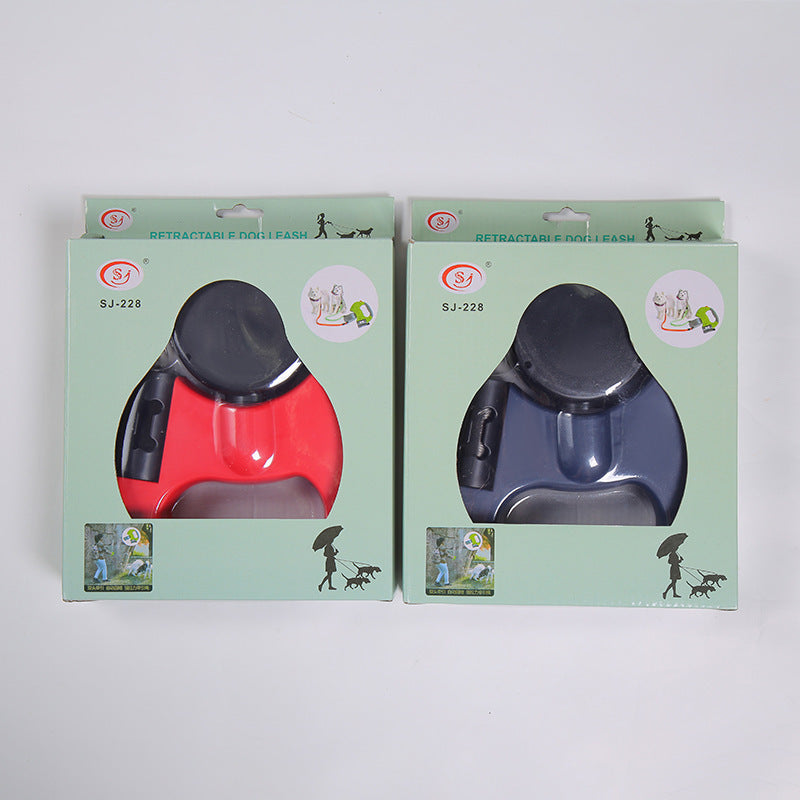 Smidigt och trasselfritt dubbelkoppel med ficklampa och reflex för mindre hundar