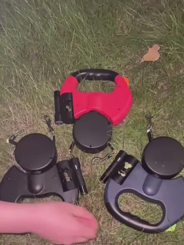 Smidigt och trasselfritt dubbelkoppel med ficklampa och reflex för mindre hundar